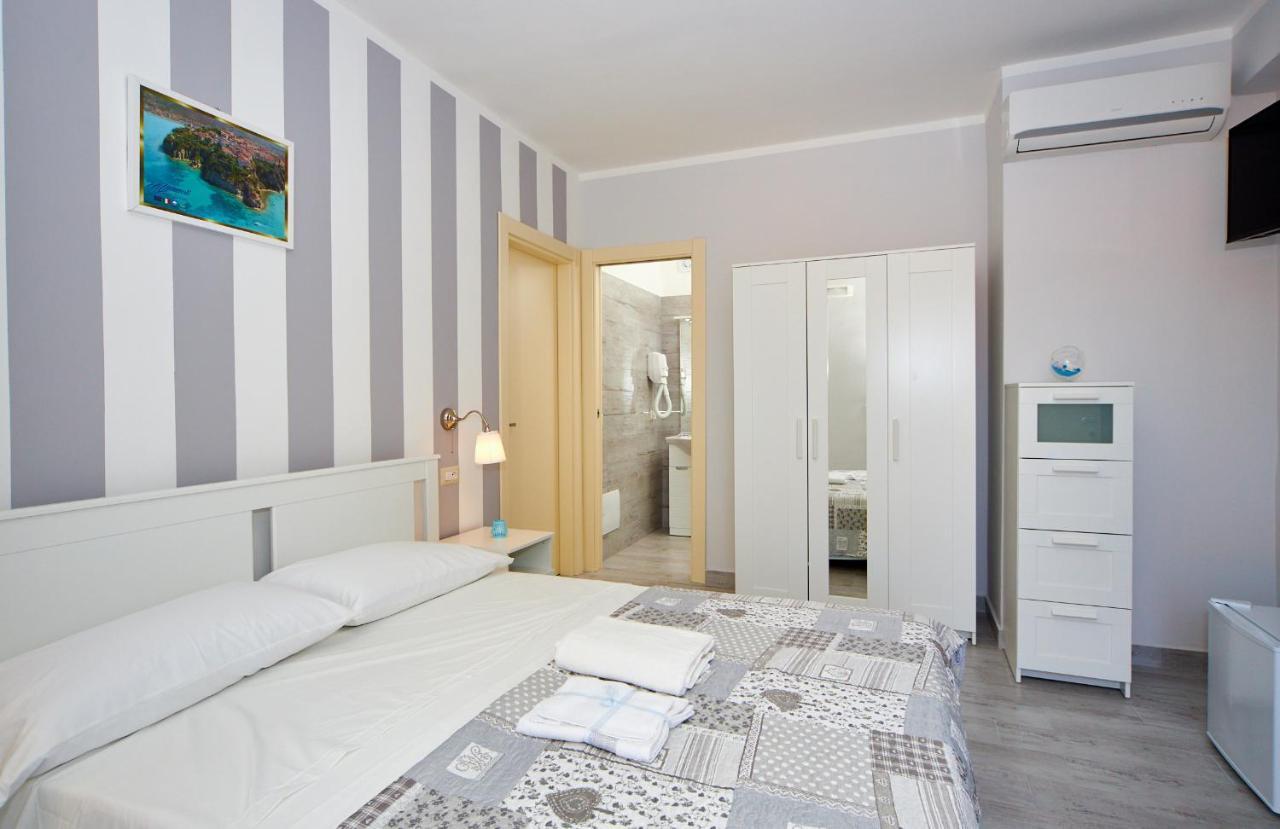 Criselle Bed & Breakfast Agropoli Exterior photo