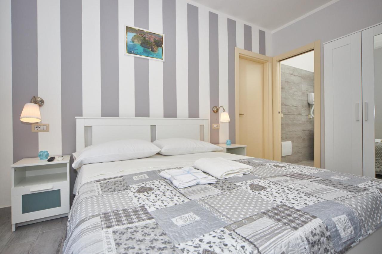 Criselle Bed & Breakfast Agropoli Exterior photo