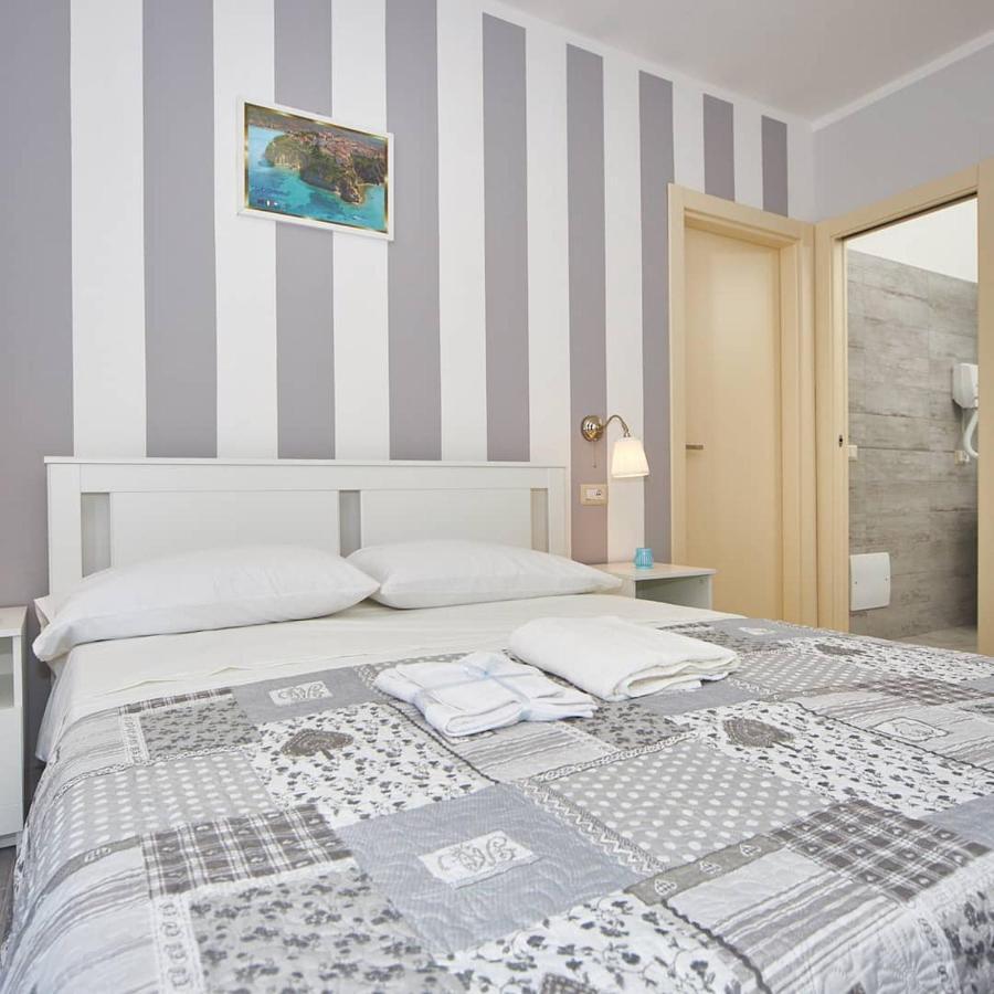 Criselle Bed & Breakfast Agropoli Exterior photo